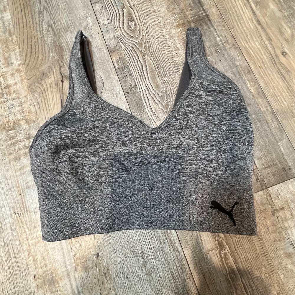 Puma Heathered Seamless Sports Bra‎ Crop Top Gray Size S Athletic Gym Workout